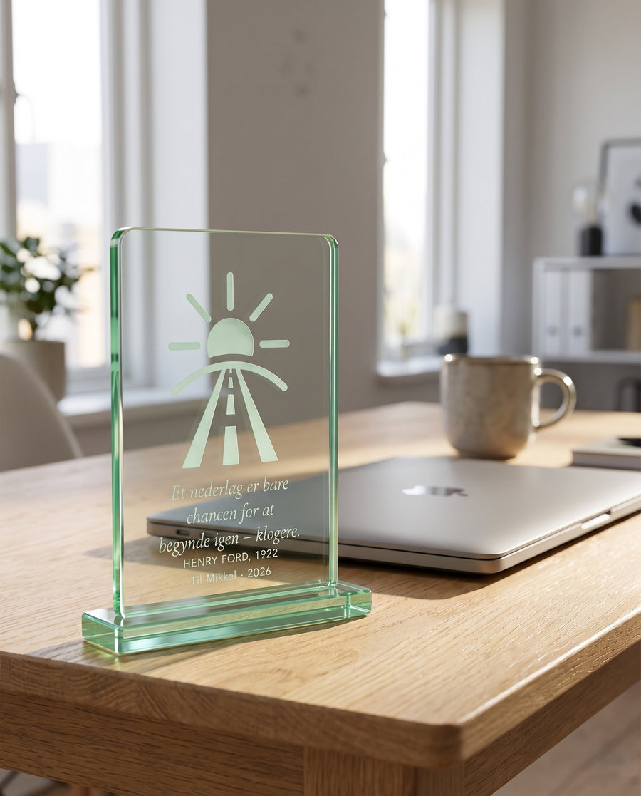 Sejhed: citatblok i 10 mm glass look med Henry Ford om at begynde igen – i brug